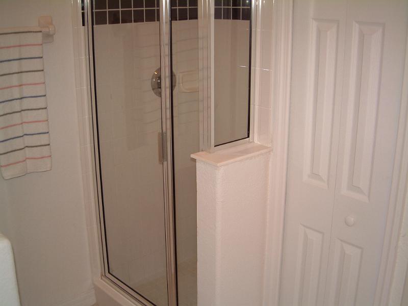 02Bathroom Before.JPG